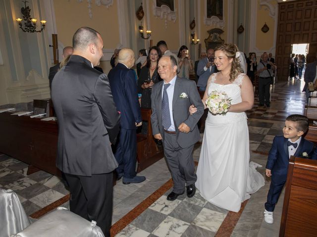Il matrimonio di Giuseppe e Elisabetta a Cutrofiano, Lecce 17