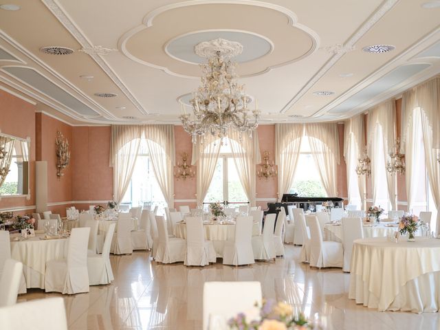 Il matrimonio di Marco e Cristina a Lesmo, Monza e Brianza 8