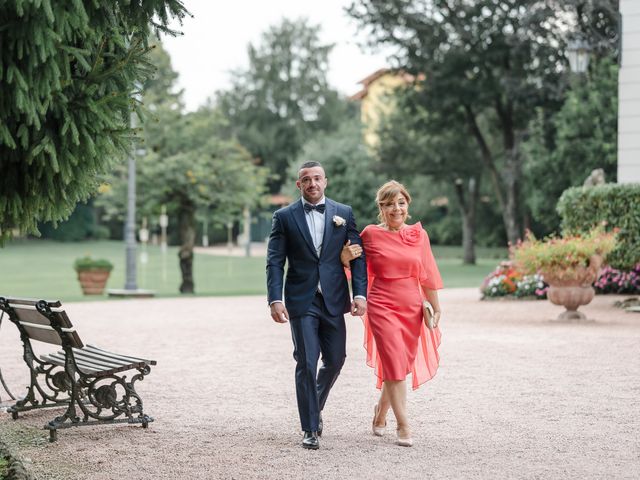 Il matrimonio di Marco e Cristina a Lesmo, Monza e Brianza 17