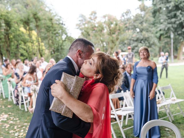 Il matrimonio di Marco e Cristina a Lesmo, Monza e Brianza 20
