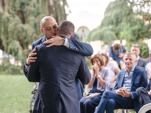 Il matrimonio di Marco e Cristina a Lesmo, Monza e Brianza 37
