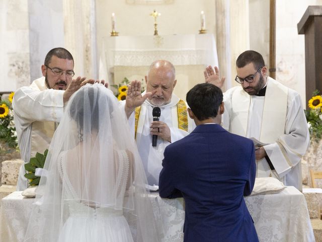 Il matrimonio di Rabbi e Giulia  a Magliano de' Marsi, L'Aquila 9