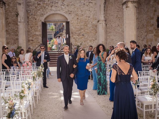 Il matrimonio di Alessio e Laura a Augusta, Siracusa 29