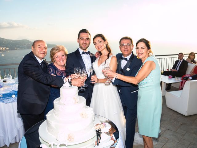 Il matrimonio di Nicola e Serena a Vico Equense, Napoli 32