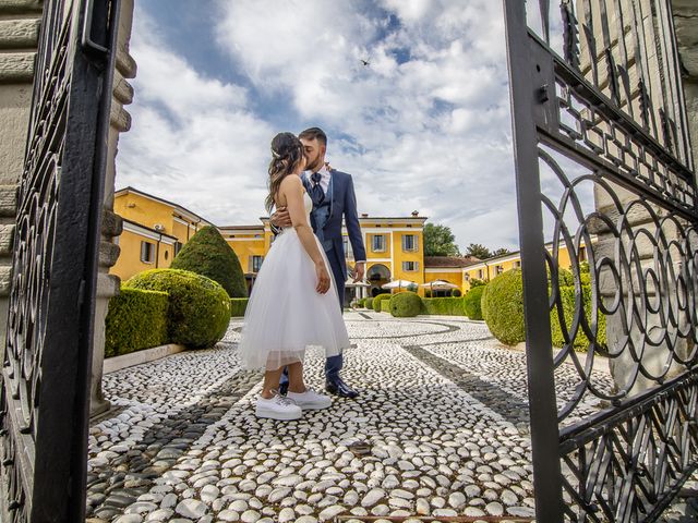 Il matrimonio di Sara e Fabio a Concorezzo, Monza e Brianza 300