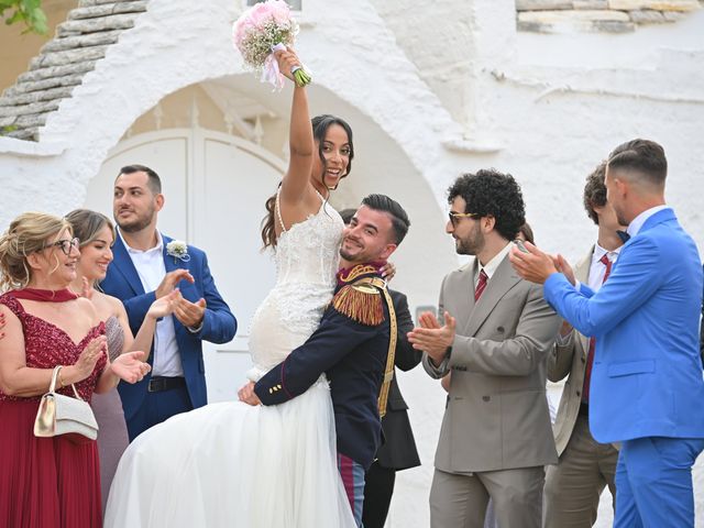Il matrimonio di Mary e Rocco a Alberobello, Bari 8
