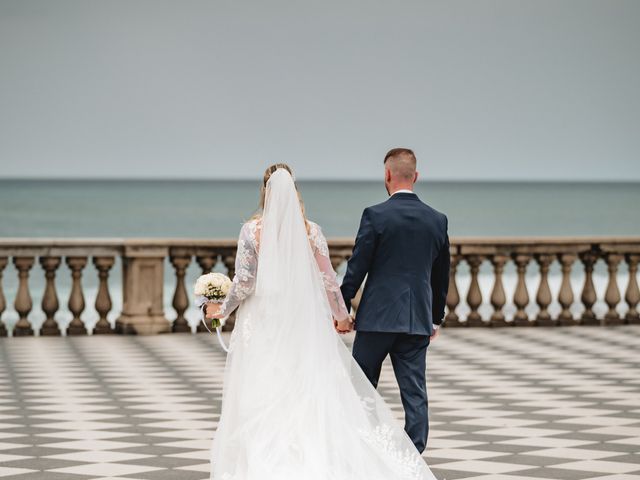 Il matrimonio di Matteo e Romina a Livorno, Livorno 33
