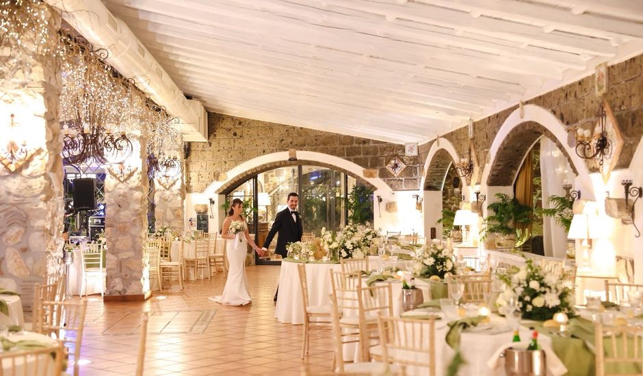Il matrimonio di Léane  e Roberto  a Pontelatone, Caserta