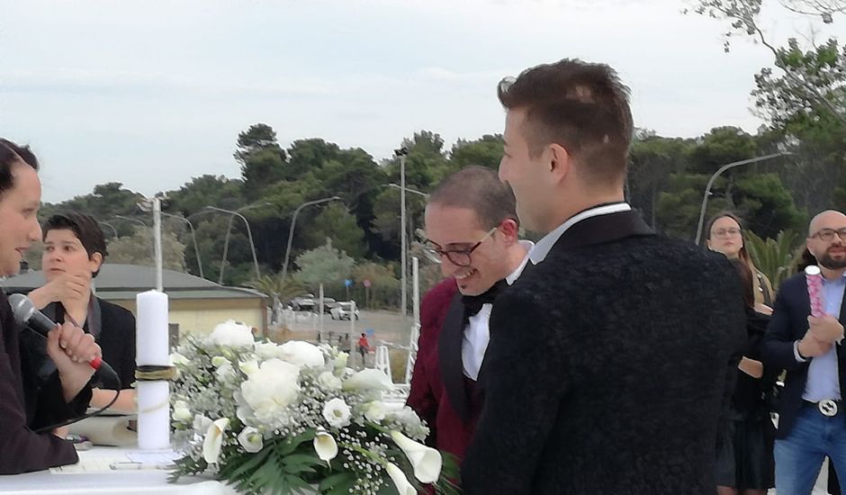 Il matrimonio di Vincenzo e Mirko  a Montesilvano, Pescara