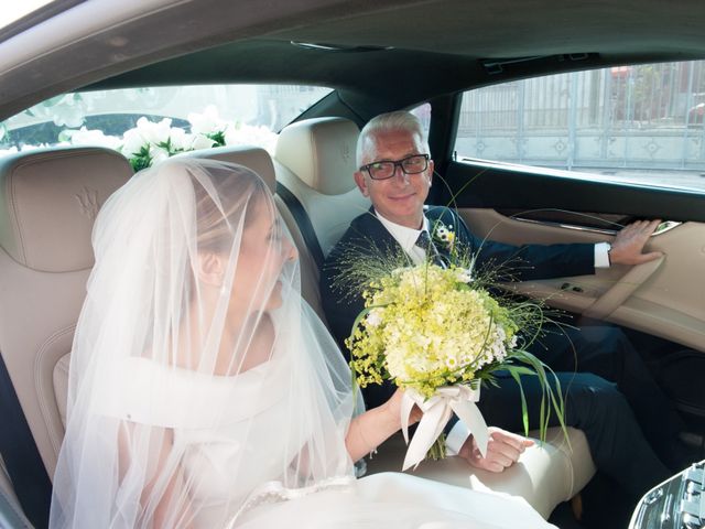 Il matrimonio di Peppe e Giusy a Torre Annunziata, Napoli 9