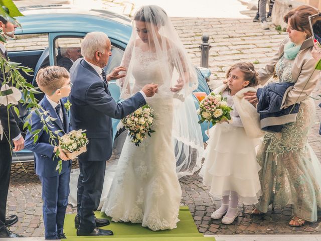 Il matrimonio di Giuseppe e Elisa a Mirabella Eclano, Avellino 19