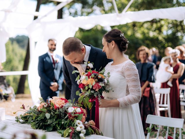 Il matrimonio di Alessandro e Sara a Invorio, Novara 40