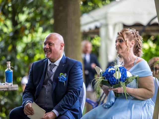 Il matrimonio di Claudio e Stefania a Garbagnate Monastero, Lecco 17