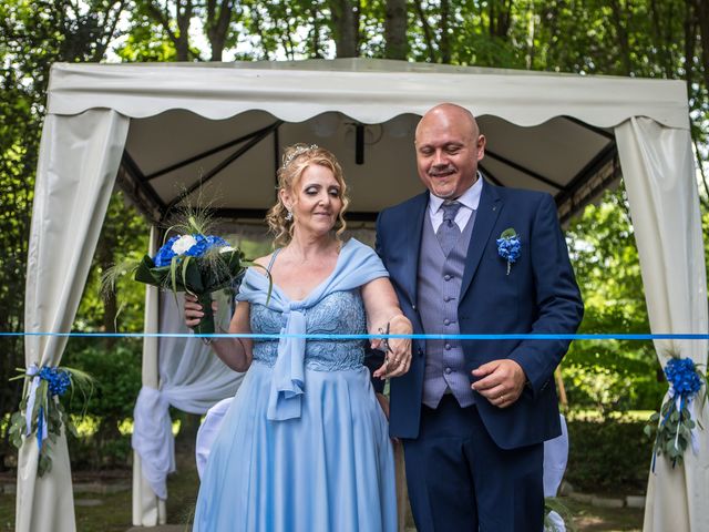 Il matrimonio di Claudio e Stefania a Garbagnate Monastero, Lecco 27