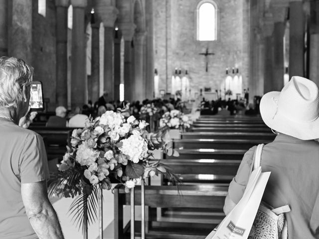 Il matrimonio di Eleonora e Gianvito a Trani, Bari 24