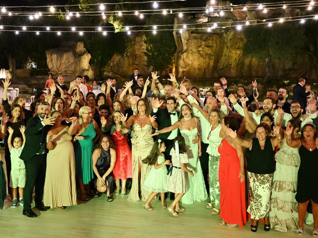 Il matrimonio di Eleonora e Gianvito a Trani, Bari 59