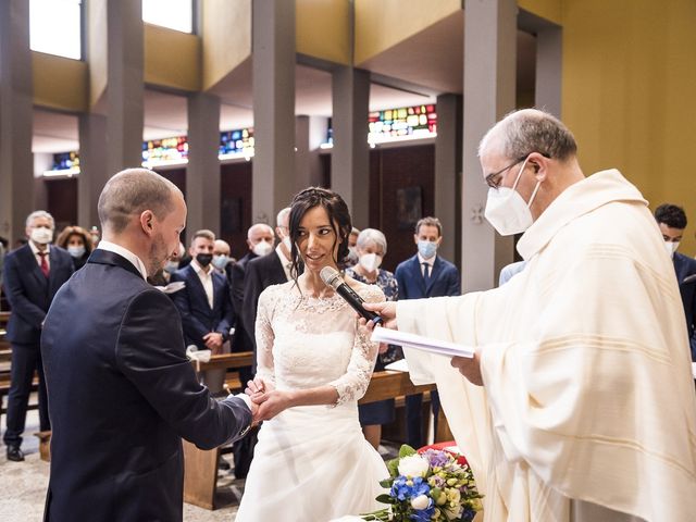 Il matrimonio di Andrea e Miriam a Calolziocorte, Lecco 40