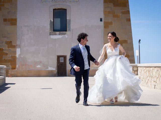 Il matrimonio di Letizia e Salvatore a Trapani, Trapani 16