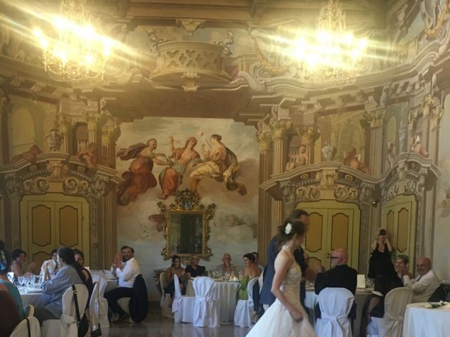 Il matrimonio di Francesco  e Linda a Pontremoli, Massa Carrara 8