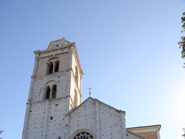 Il matrimonio di Enos e Angela a Fermo, Fermo 13