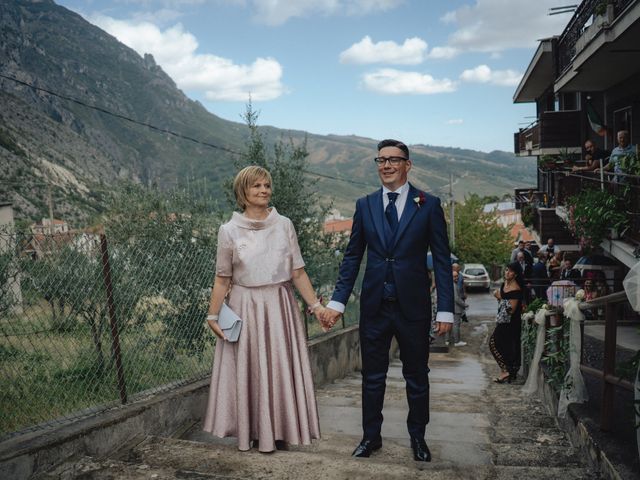 Il matrimonio di Rossella e Danilo a Fara San Martino, Chieti 12