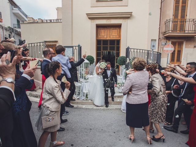 Il matrimonio di Fabio e Carmen a Santa Flavia, Palermo 38