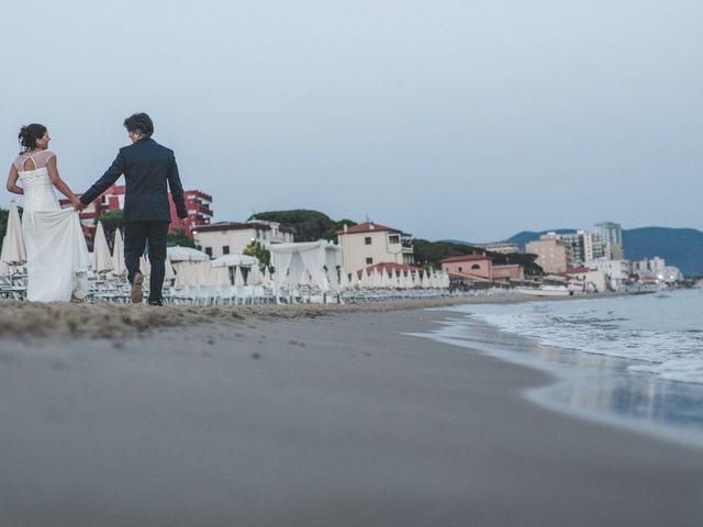 Il matrimonio di Daniele e Paola a Follonica, Grosseto 11