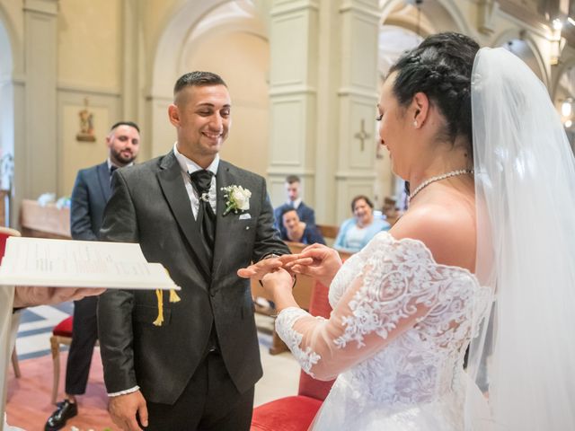 Il matrimonio di Davide e Francesca a Fino Mornasco, Como 28