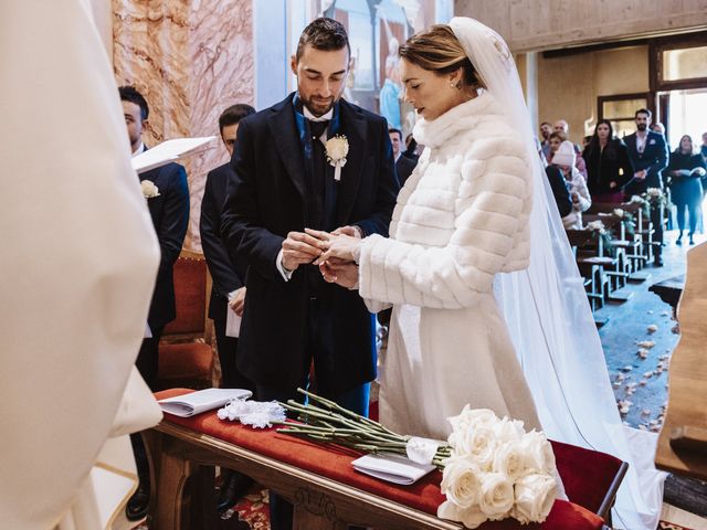 Il matrimonio di Matteo e Miriam a Scopa, Vercelli 40