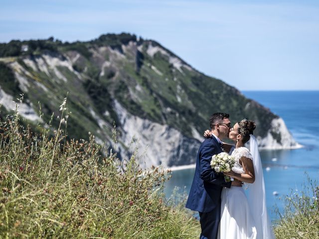 Il matrimonio di Cecilia e Federico a Ancona, Ancona 39
