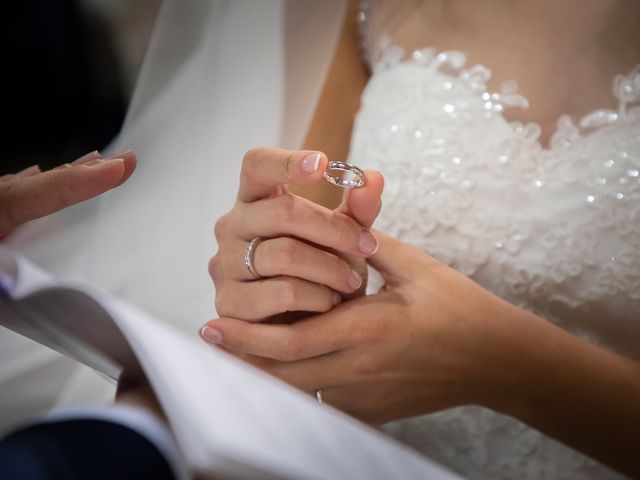 Il matrimonio di Juan e Daniela a Valmadrera, Lecco 13