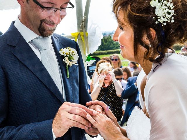 Il matrimonio di Marco e Lorena a Cernusco Lombardone, Lecco 25