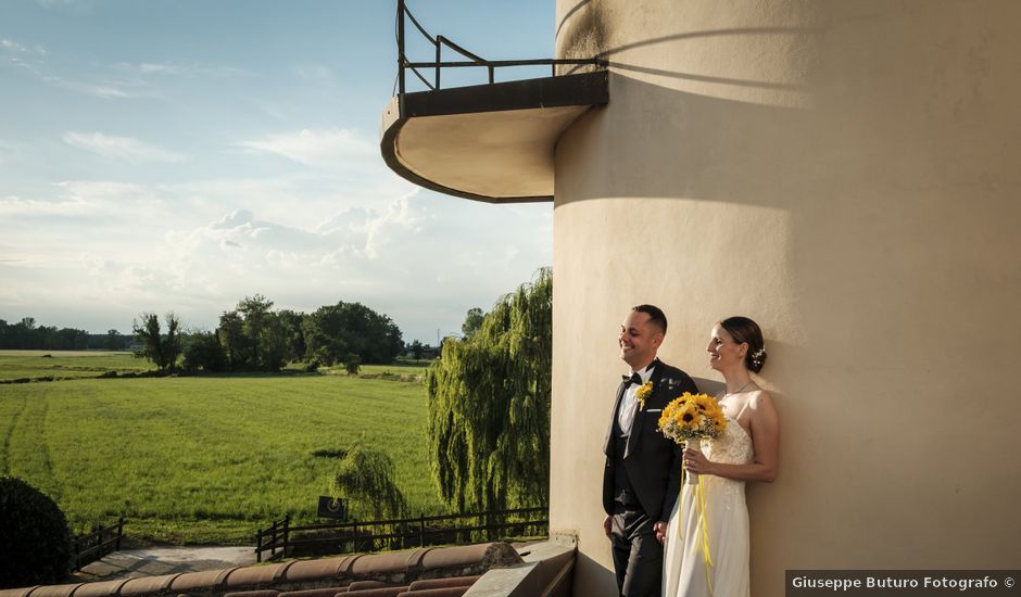 Il matrimonio di Andrea e Jessica a Robecco sul Naviglio, Milano
