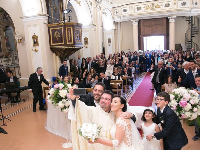 Il matrimonio di Salvatore e Maria Teresa a Pentone, Catanzaro 12