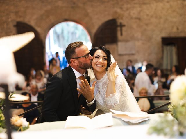 Il matrimonio di raffaella e devis a Bracciano, Roma 48