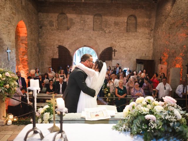 Il matrimonio di raffaella e devis a Bracciano, Roma 49