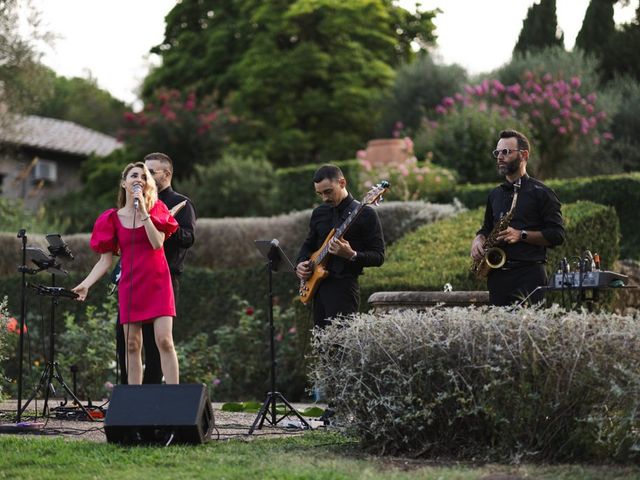 Il matrimonio di raffaella e devis a Bracciano, Roma 74