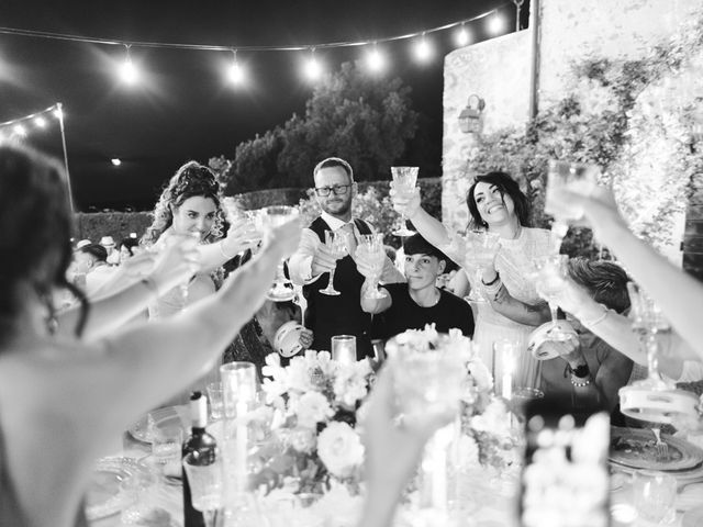 Il matrimonio di raffaella e devis a Bracciano, Roma 103
