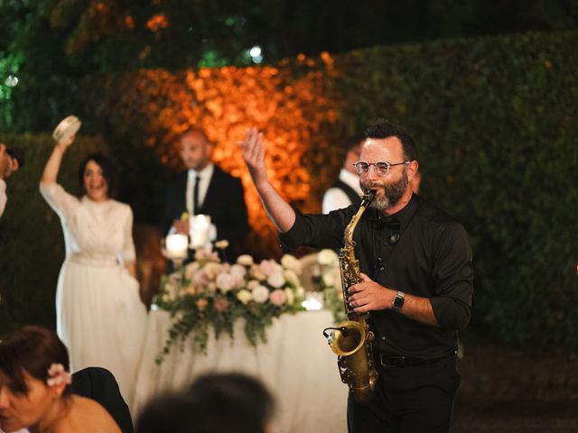 Il matrimonio di raffaella e devis a Bracciano, Roma 109