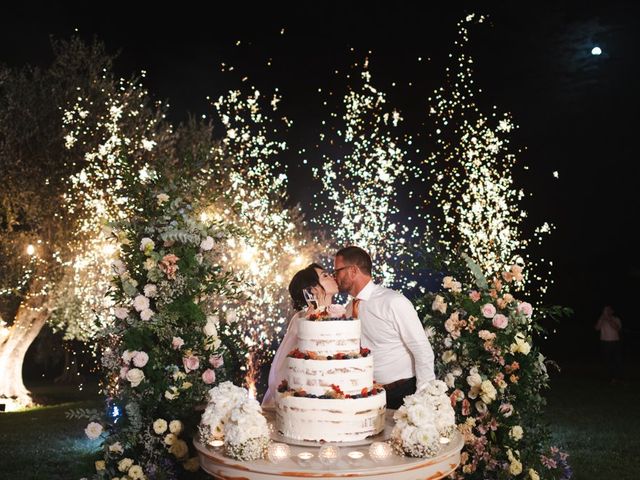 Il matrimonio di raffaella e devis a Bracciano, Roma 118
