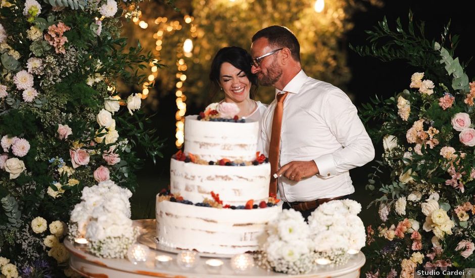 Il matrimonio di raffaella e devis a Bracciano, Roma