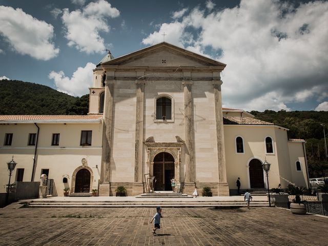 Il matrimonio di Dennis e Imma a Cirò Marina, Crotone 31