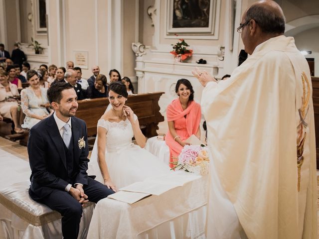 Il matrimonio di Dennis e Imma a Cirò Marina, Crotone 36
