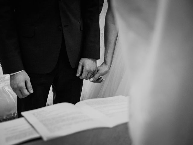 Il matrimonio di Dennis e Imma a Cirò Marina, Crotone 37