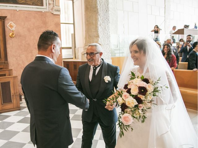 Il matrimonio di Alfredo e Maria Vittoria a Pozzuoli, Napoli 59