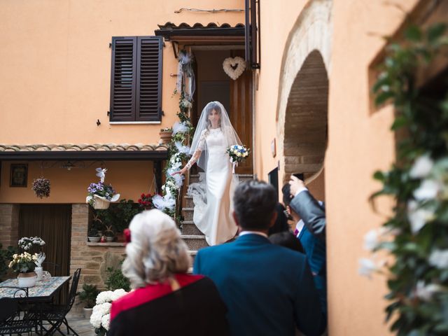 Il matrimonio di Estefania e Simone a Macerata, Macerata 6