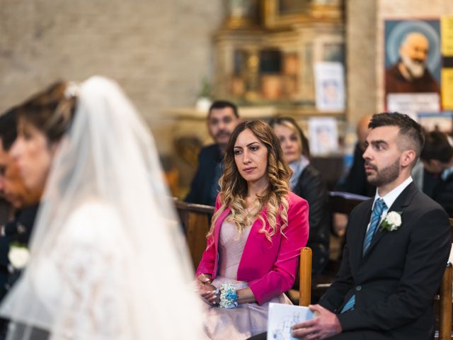 Il matrimonio di Estefania e Simone a Macerata, Macerata 35