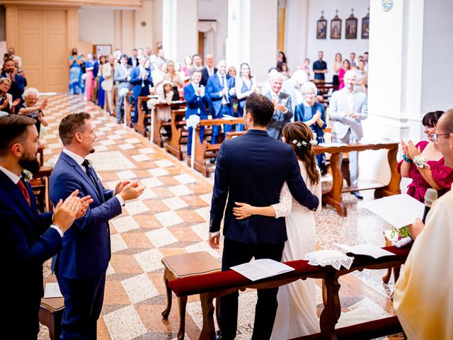 Il matrimonio di Valentina e Loris a Udine, Udine 33
