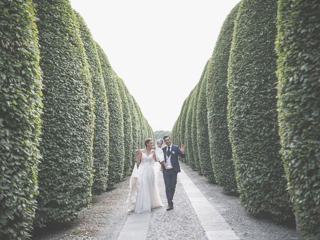 Il matrimonio di Simone e Irene a Trofarello, Torino 1