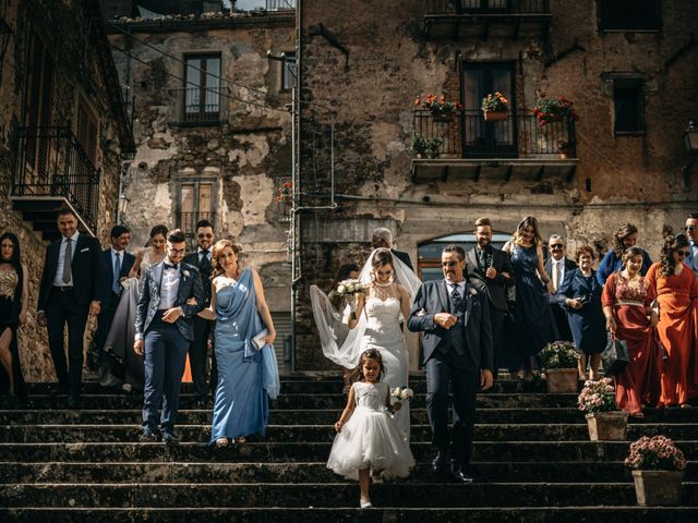 Il matrimonio di Mario e Santina a San Mauro Castelverde, Palermo 28